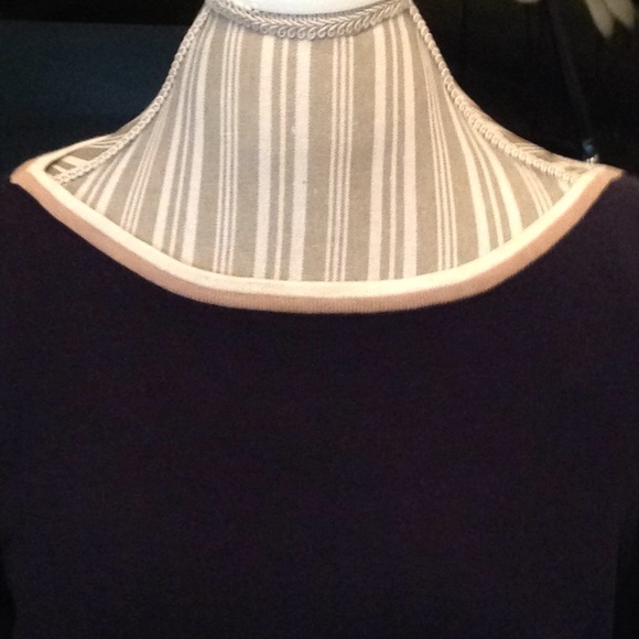 Exquisite designer sweater. - Picture 2 of 2